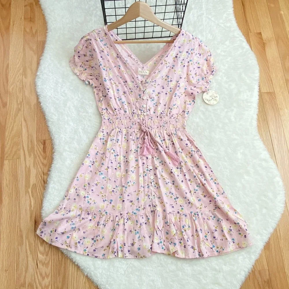 Jolie & Joy, Women's V-neck Floral Swing Dress, Pink, Size M